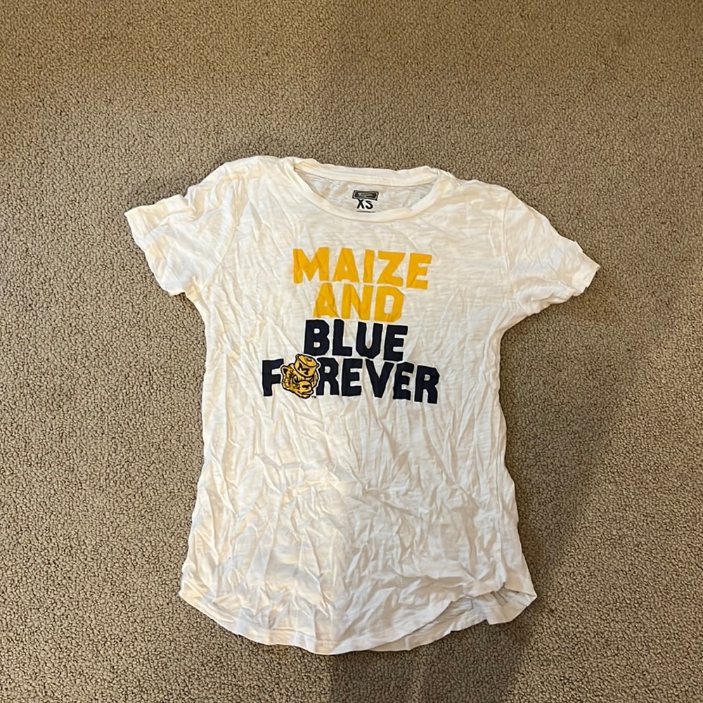 Tailgate maize and blue shirt